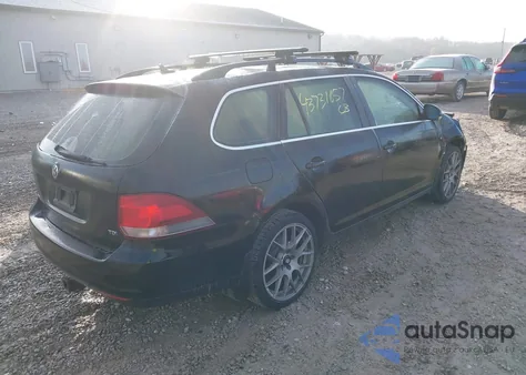 2014 Volkswagen Jetta Sportwagen 2.0L Tdi z USA, uszkodzony, nr VIN 3VWML7AJ4EM620893